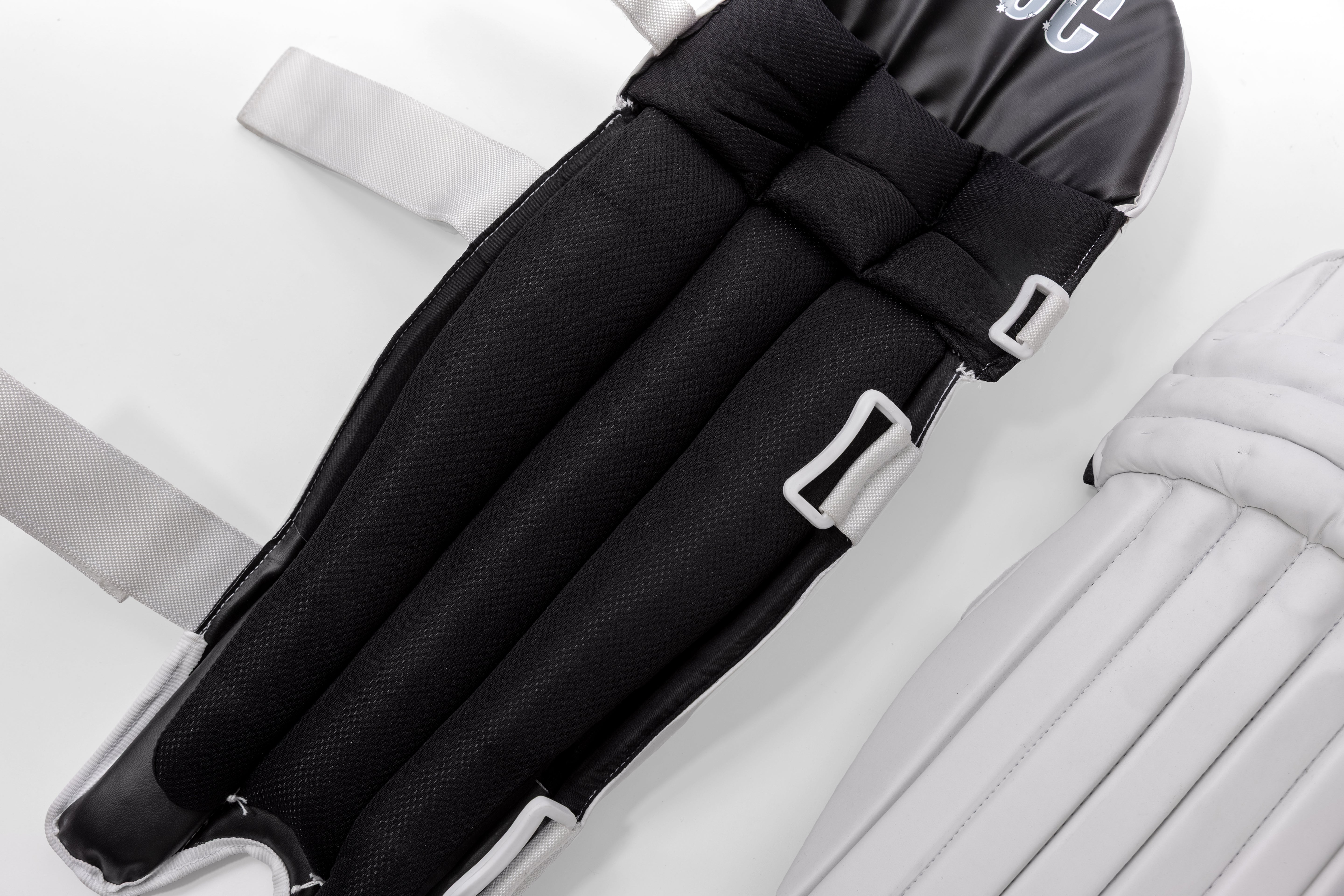 SCC 2.0 Batting Pads